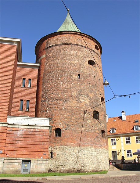 164-Пороховая башня